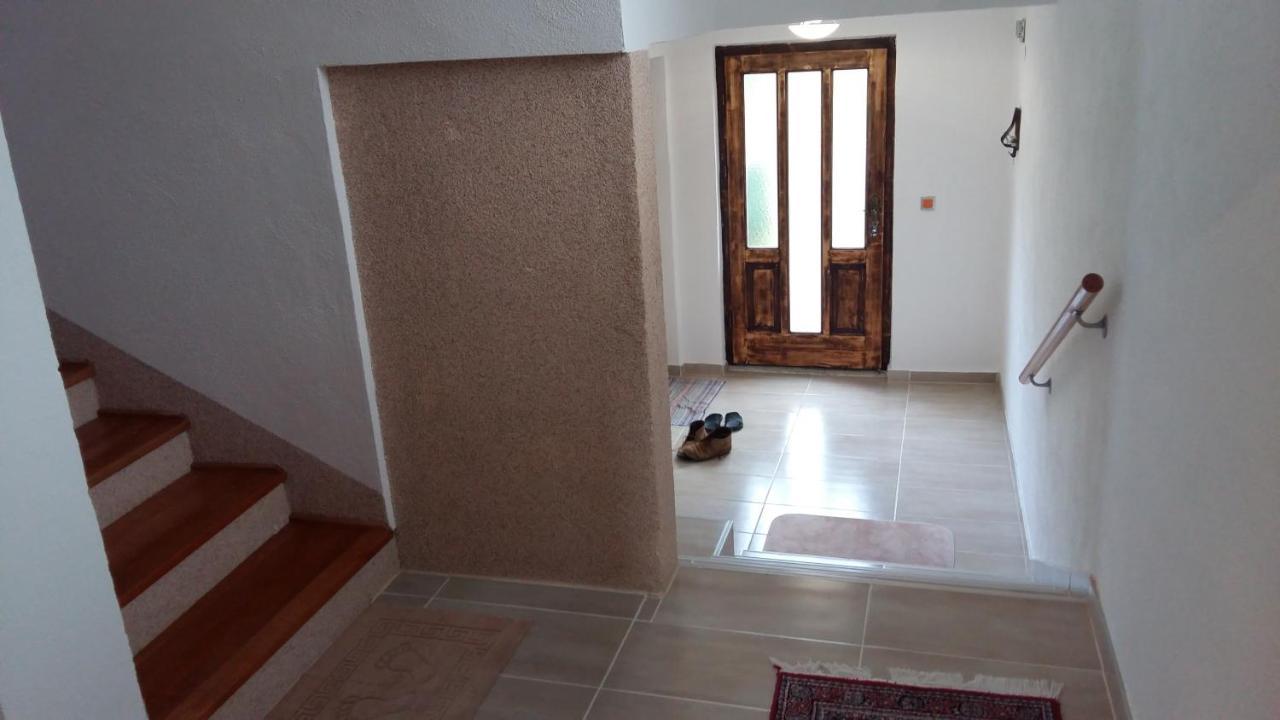 Vacation Home "Cehic" Кулен Вакуф Экстерьер фото